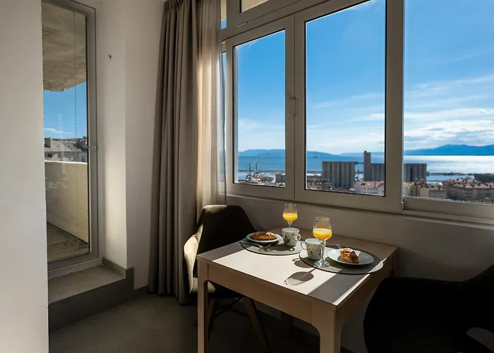 Happy Here Appartamento *